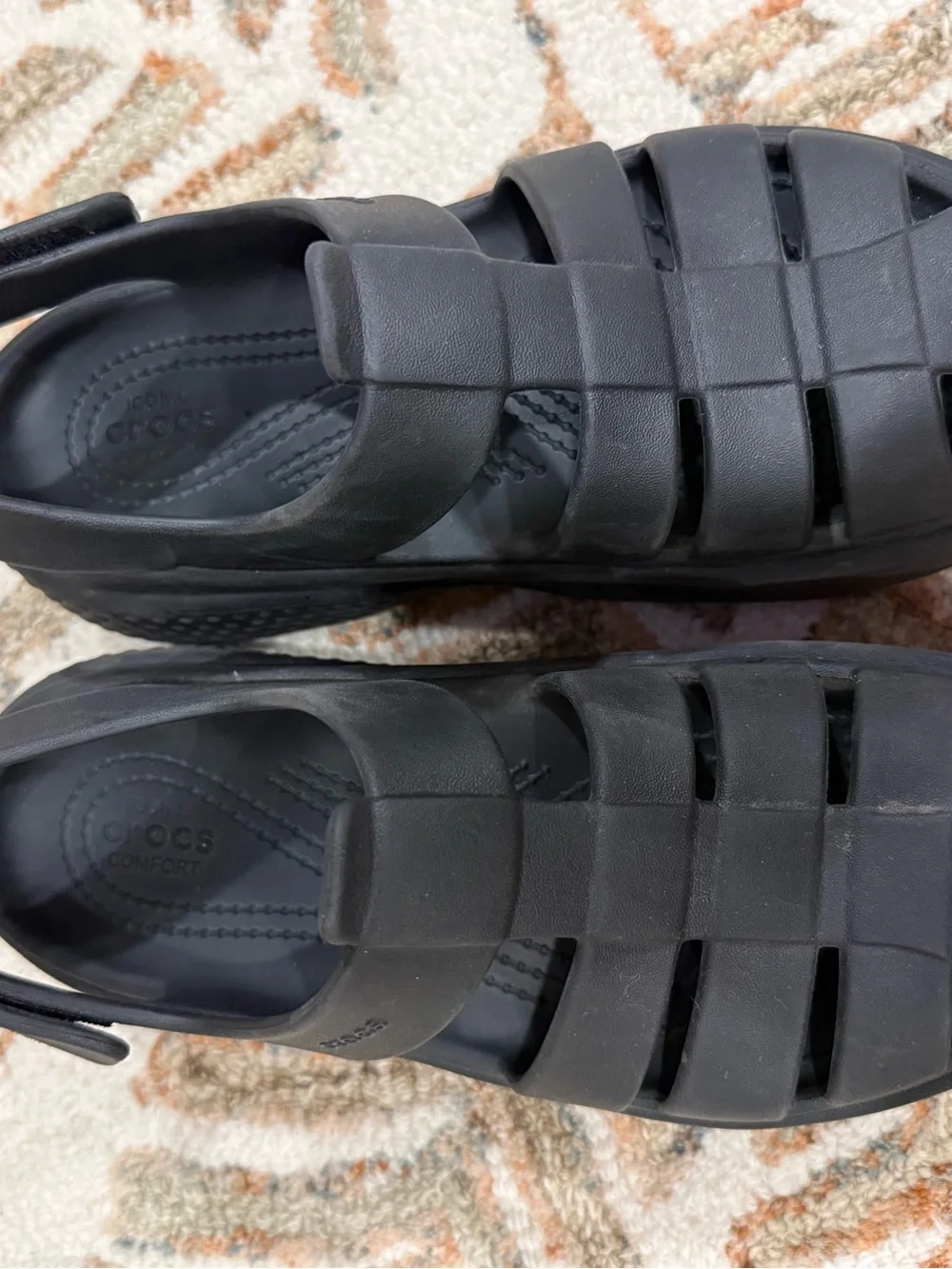 CROCS Black Platform Fisherman Clog Sandals
